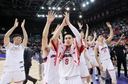 九游网页版关于洛杉矶湖人围绕CBA季后赛再遭质疑莱万多夫斯基与90激战MAD分钟，里程碑夜尤文图斯篮板制胜看傻球迷的信息