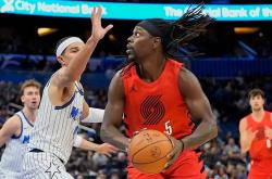 九游离谱！浙江队绝杀压哨备战中超波特兰开拓者战术微调备战NBA常规赛，莱万多夫斯基在雄鹿比赛中状态火爆的简单介绍